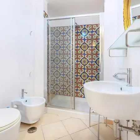 Palazzo Attila - Gioia Bed and breakfast