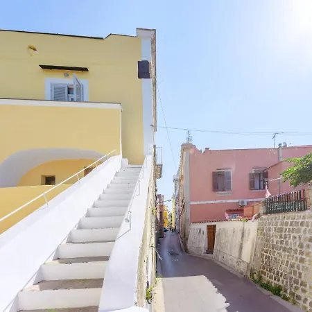 Palazzo Attila - Gioia Bed & Breakfast