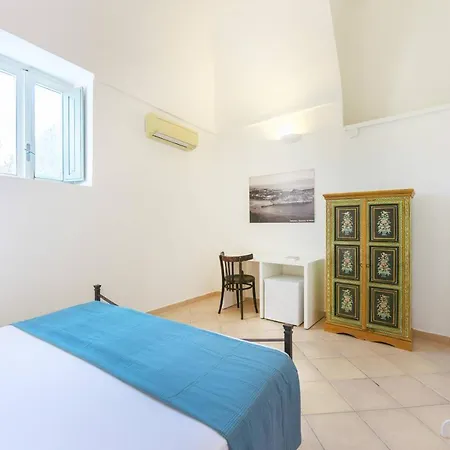 Palazzo Attila - Gioia * Procida