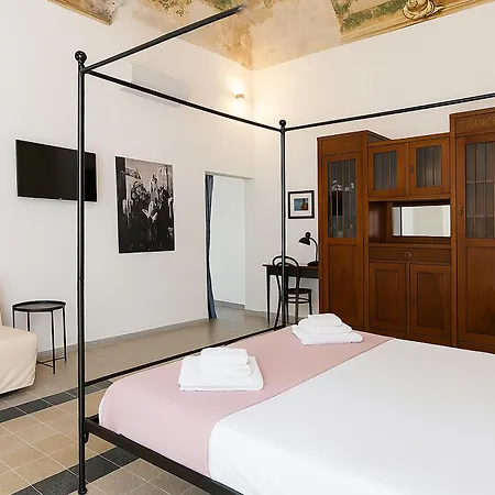 Palazzo Attila - Gioia * Procida